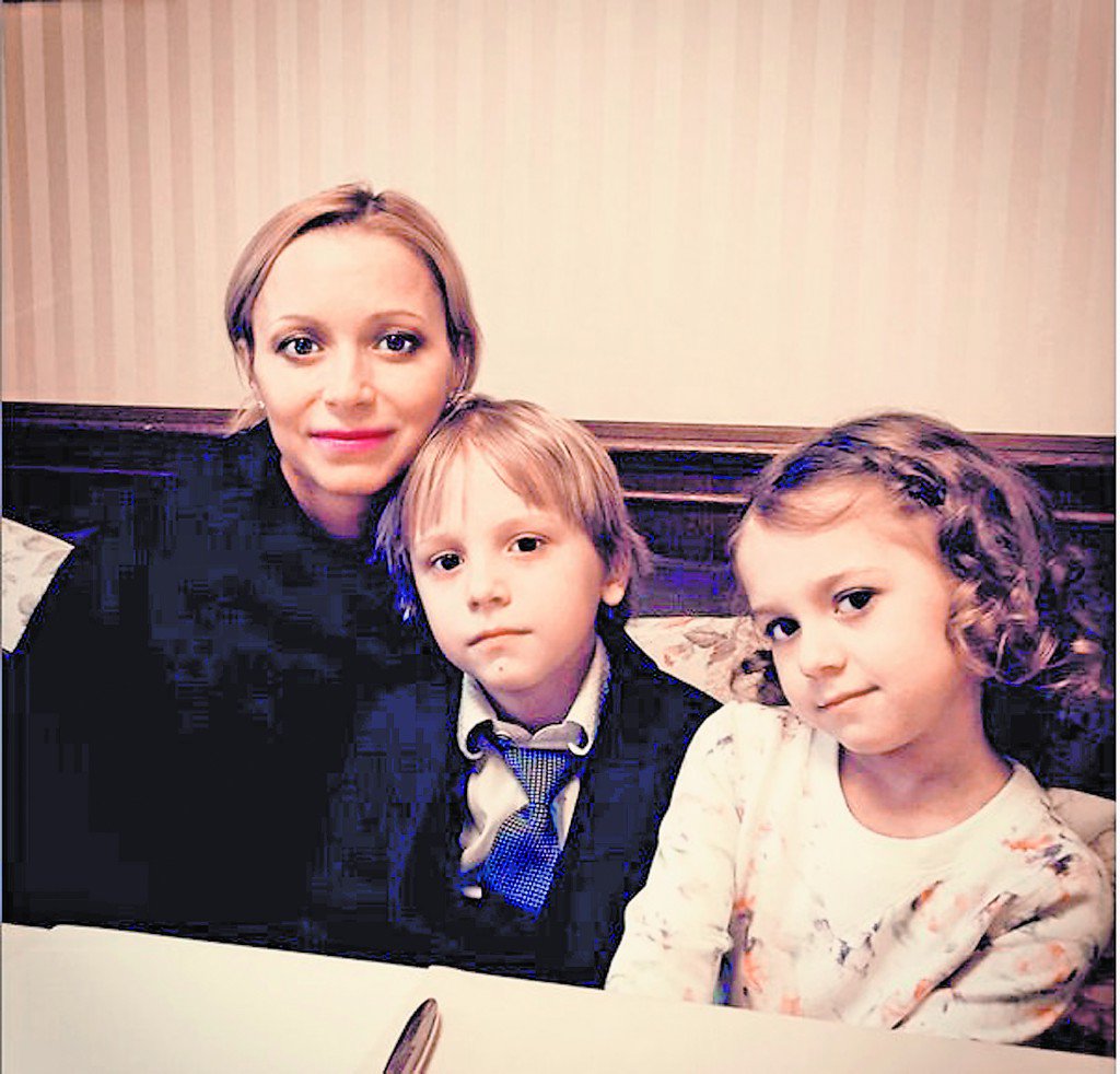 Елена бережная фото с детьми сейчас