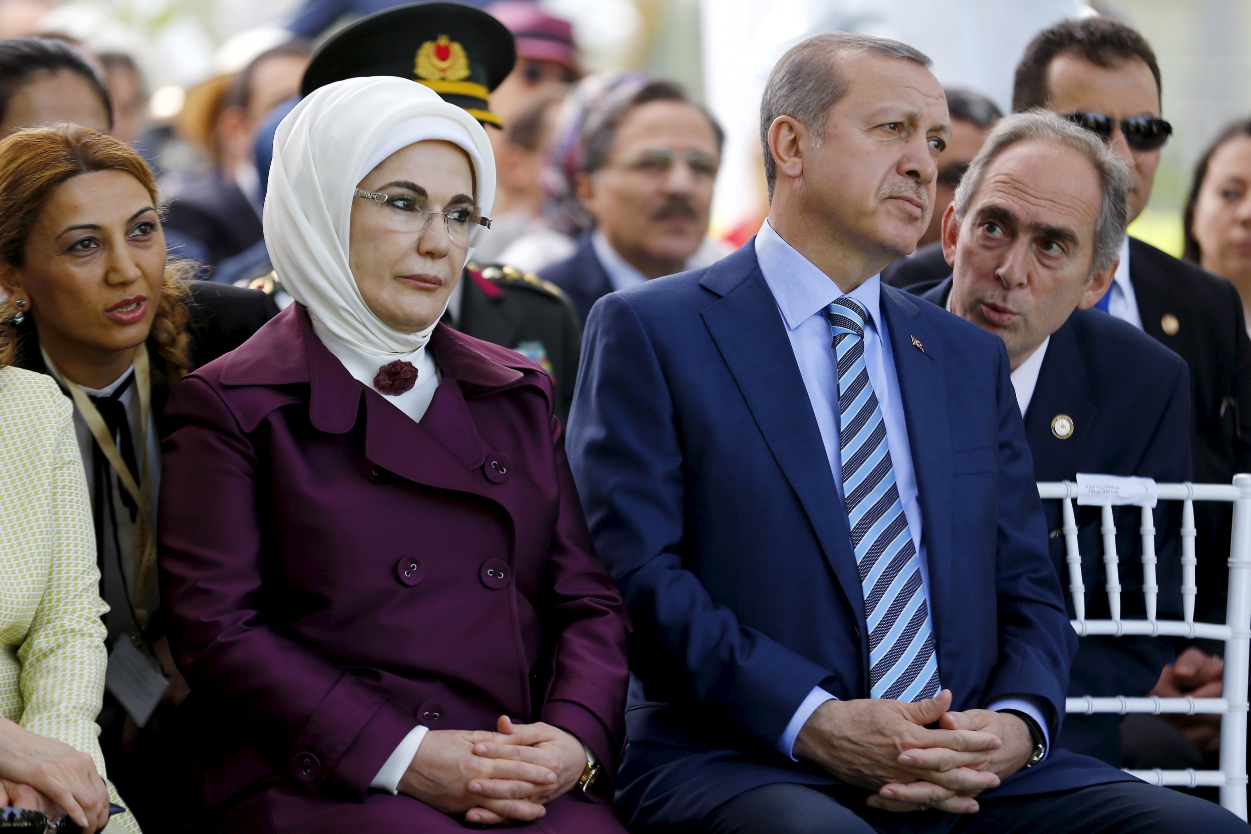 Эрдоган возраст. Реджеп и Эмине Эрдоган. Первая леди Турции Эмине Эрдоган. Жена президента Турции Эмине Эрдоган.