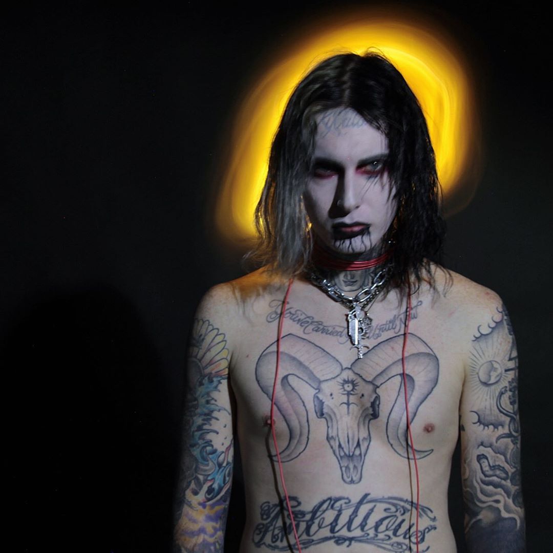 Детские и юношеские годы биографии рэпера Ghostemane, начало музыкальной карьеры и обретение популярности Лучшие синглы и увлечения, личная жизнь